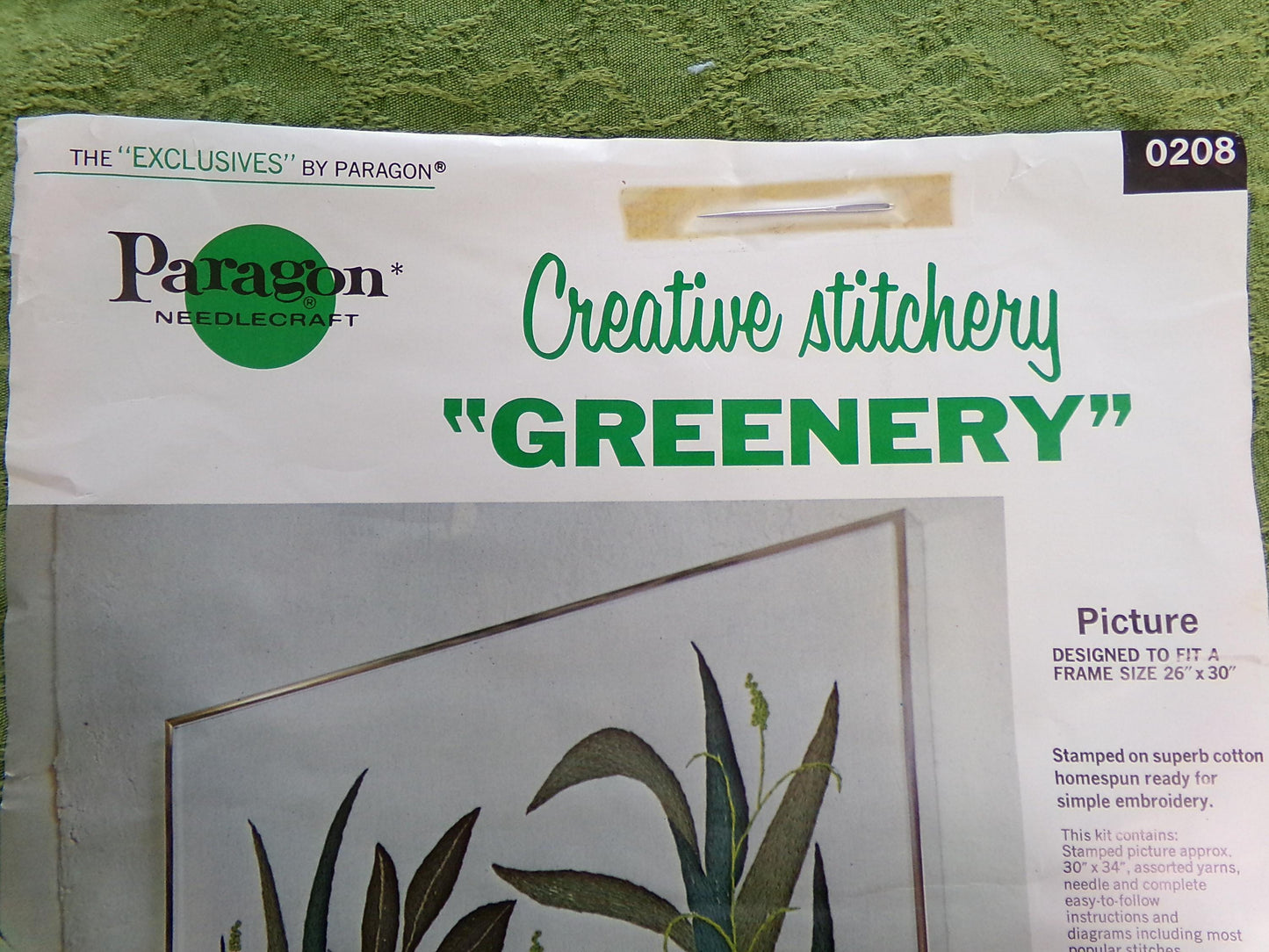 GREENERY Crewel Embroidery Kit, BOTANICAL Boho Vintage Paragon Needlecraft Creative Stitchery #0208