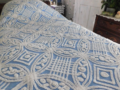 Porcelain Blue & White Rosette Vintage Chenille Bedspread, Cottage Chic Charm, 86" x 100", Full