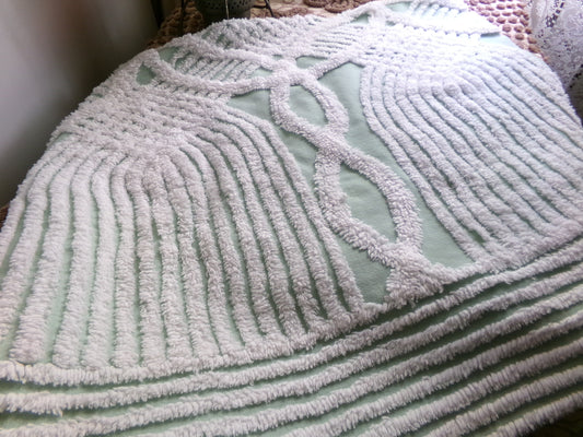 Cathedral Stripe Vintage Chenille Quilt Fabric, 20" x 23" inch Piece, Mint Green & White Geometric Pattern, Beautiful Color