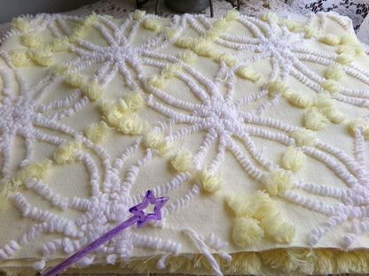 springtime yellow & white chenille fabric, vintage 27" x 21" inch piece of quilt material with fluffy pops, needletuft spider rings