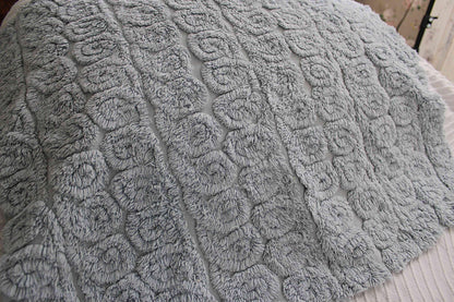Plush Swirl Tuft Vintage Chenille Bedspread Quilt Fabric, 21" x 25" inch Piece; Stardust Blue Curlicues