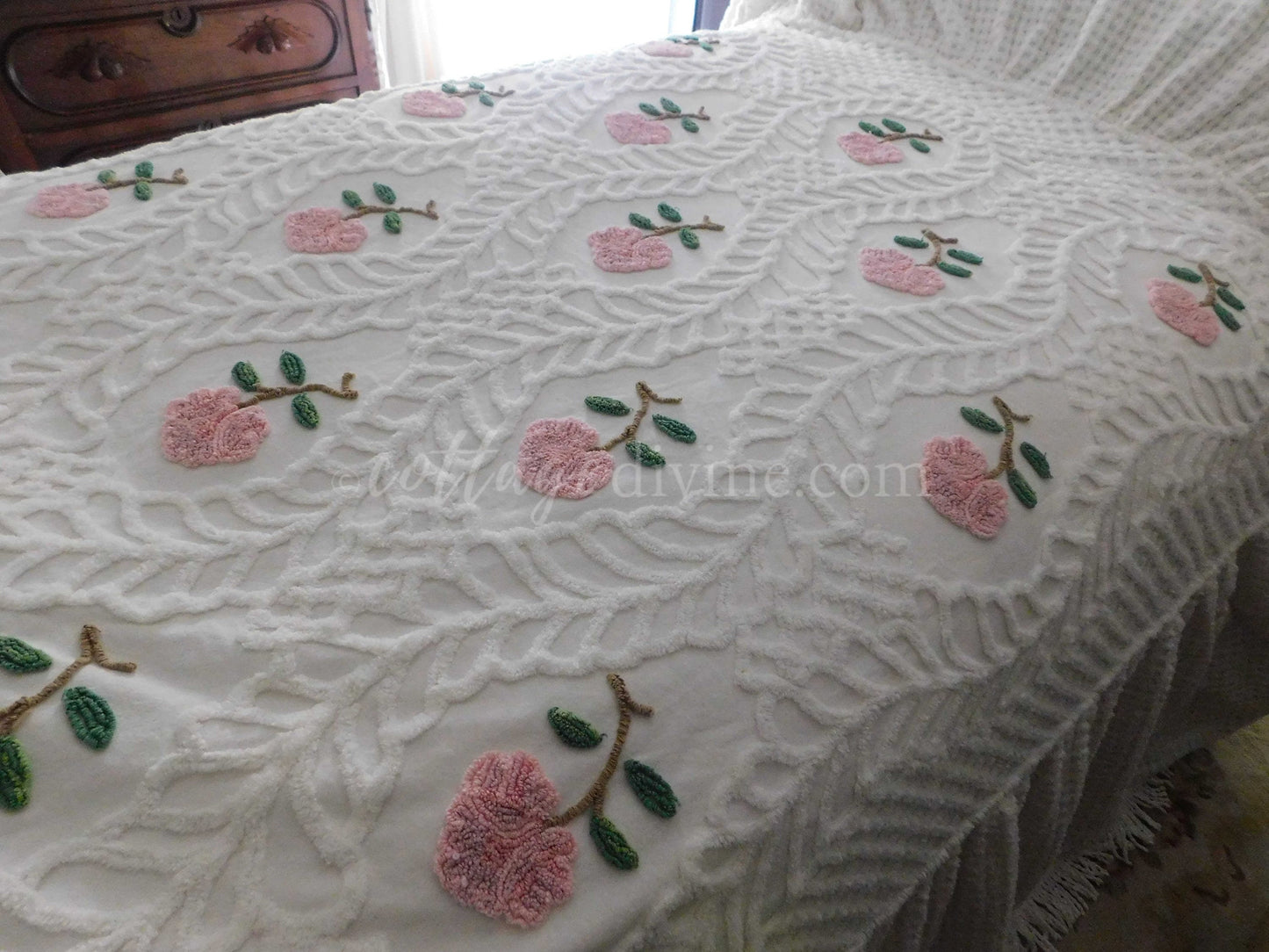 Heirloom Rose Vintage Chenille Bedspread, Full Size, JELDI AUSTRALIA, Cotton, Ruffled Skirt
