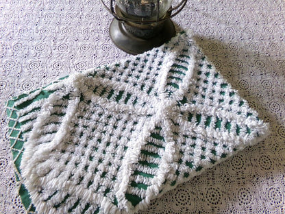 Plush Lush Green & White Vintage Chenille Fabric, 18" x 26" inch Piece, Wedding Ring Design for Christmas Crafts, Pillows, Quilts