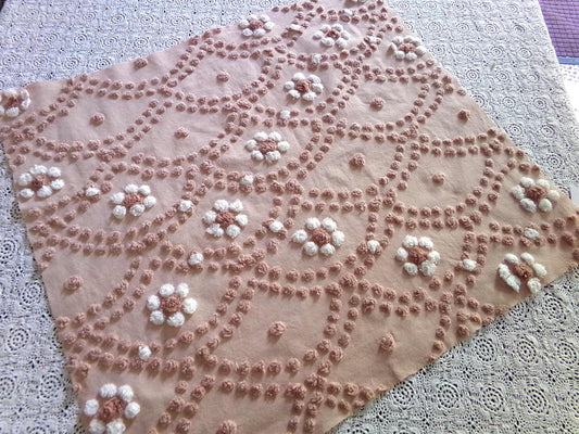 Boho Clamshell Daisy Vintage Chenille Fabric, 23" x 20" cut piece, 100% Cotton Handmade Hippie Daisies Design