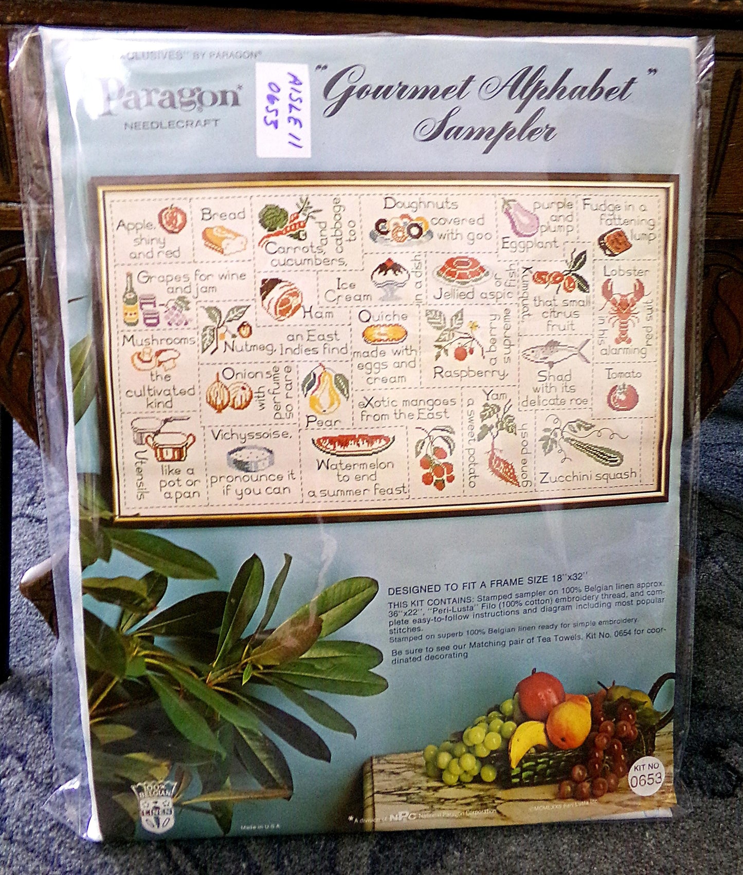 Fun Foodie GOURMET ALPHABET SAMPLER, Vintage Paragon Needlecraft Kitschy Kitchen Embroidery Stitchery Kit #0653, Large Size
