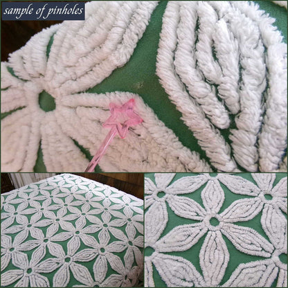 Giant White Daisy Vintage Green Chenille Bedspread Plush Tufted Daisies, Full Size