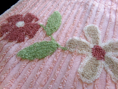 romantic cottage chenille pillow sham, vintage style daisy floral on pink cotton with envelope back, SINGLE, not a pair