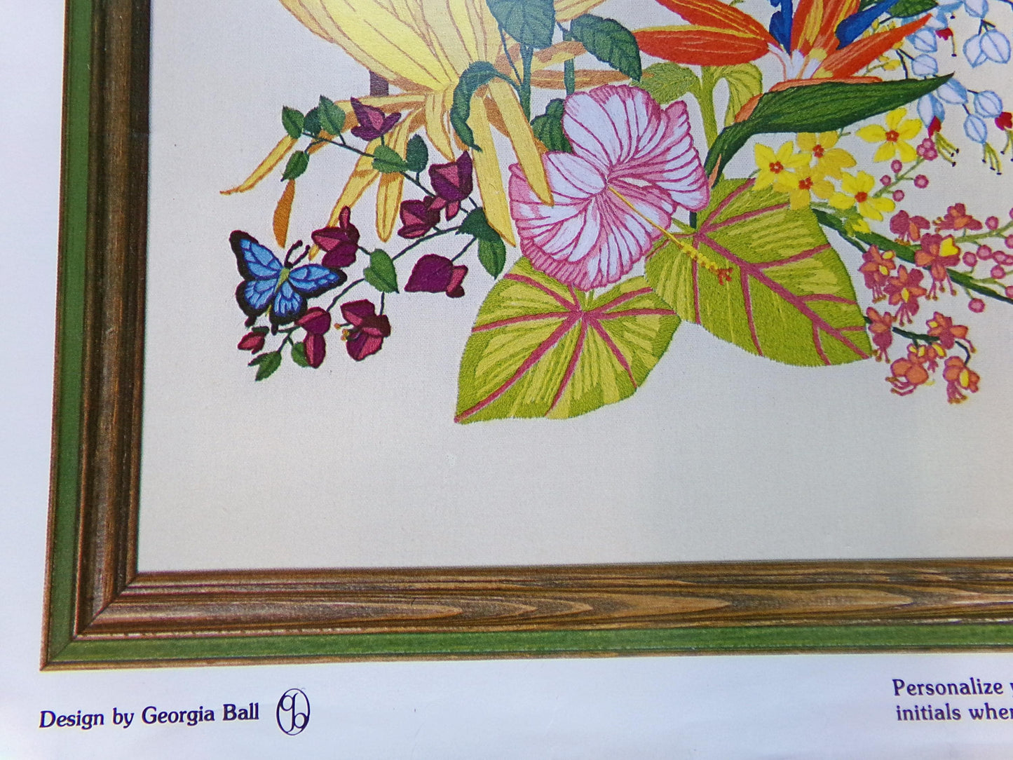PARADISE FOUND Vintage Crewel Embroidery Kit, Flowers of Hawaii Tropical Hummingbird, Paragon 0308 Stitchery, Georgia Ball Design