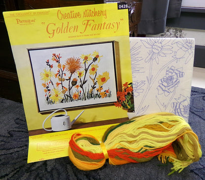 GOLDEN FANTASY Crewel Embroidery Kit, 1970s Vintage Paragon 0428 Stitchery, Hippie Design by Pat Garvin
