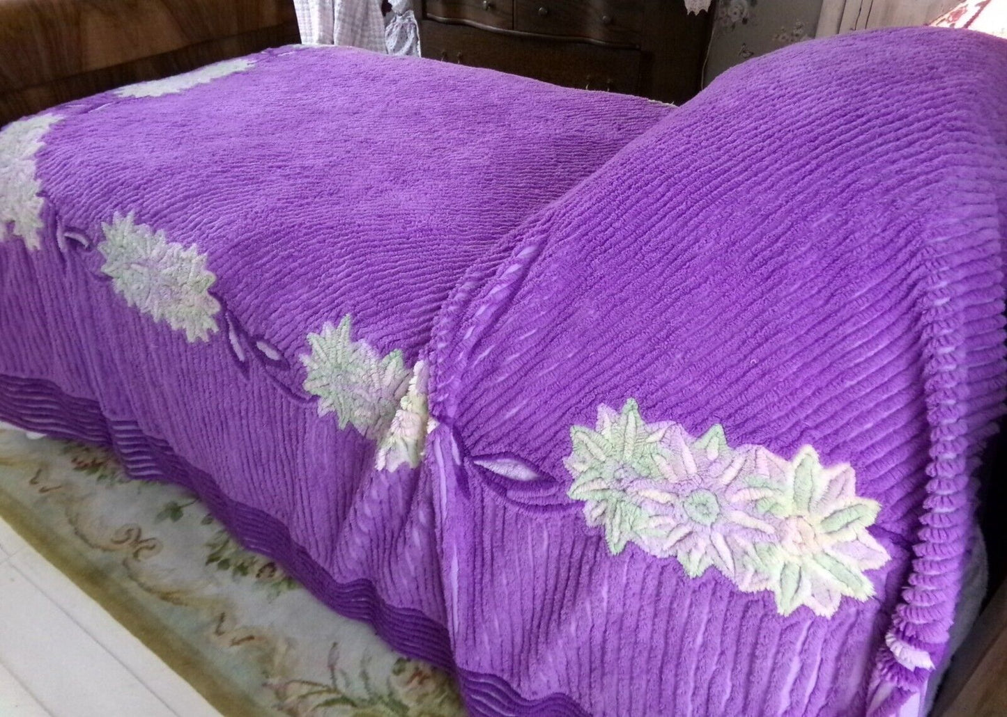 Plush Purple Passion Vintage Chenille Bedspread, Green Lily Floral Full Size Bedding