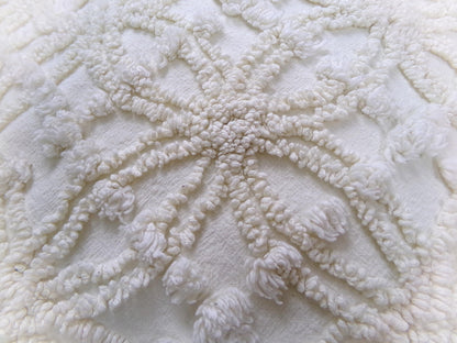 Ivory Elegance Vintage Chenille Fabric - Creamy Neutral Textured Quilt & Craft Material, 20" x 24" Piece