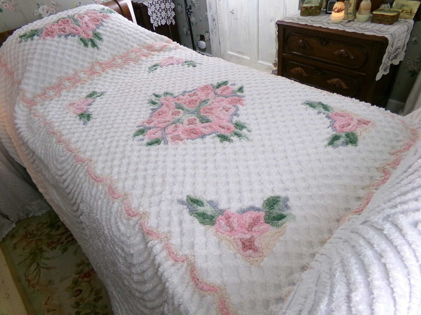 Plush Luxury Pink Rose Vintage White Chenille Bedspread, 100% Cotton, Twin Size