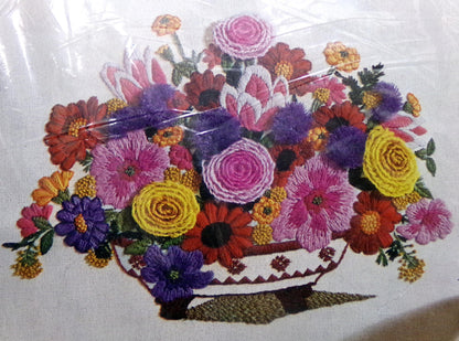 BURST of GLORY Crewel Vintage Paragon Needlecraft Embroidery Kit #0308, Boho Wildflower Floral Basket Stitchery