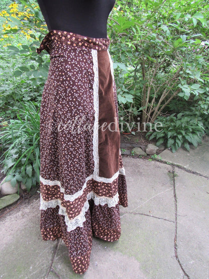 GUNNE SAX Prairie Skirt Velvet Front Chocolate Brown Calico Gunnies Vintage 1970s Maxi Skirt, XXS