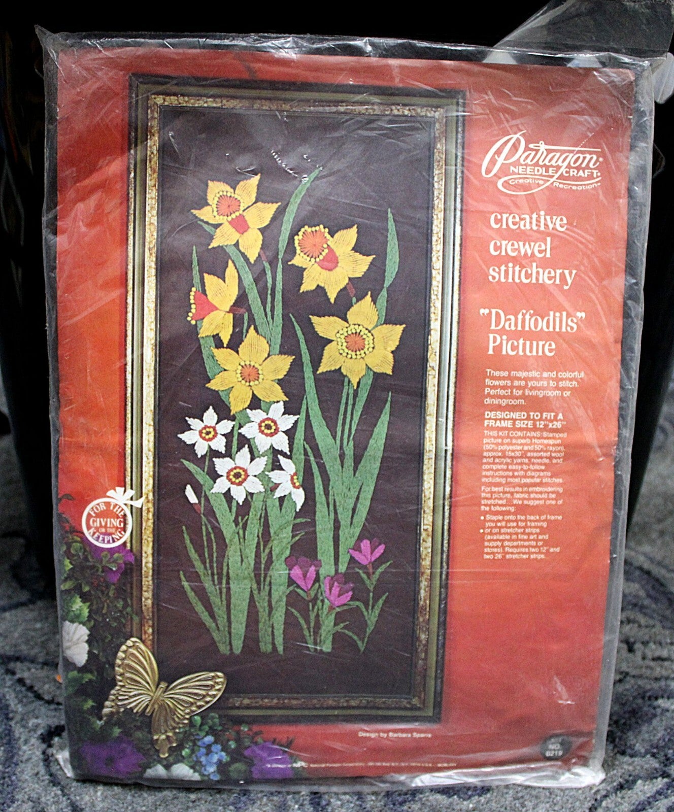 DAFFODILS CREWEL Embroidery Kit Vintage Paragon Stitchery 0219 Barbara Sparre