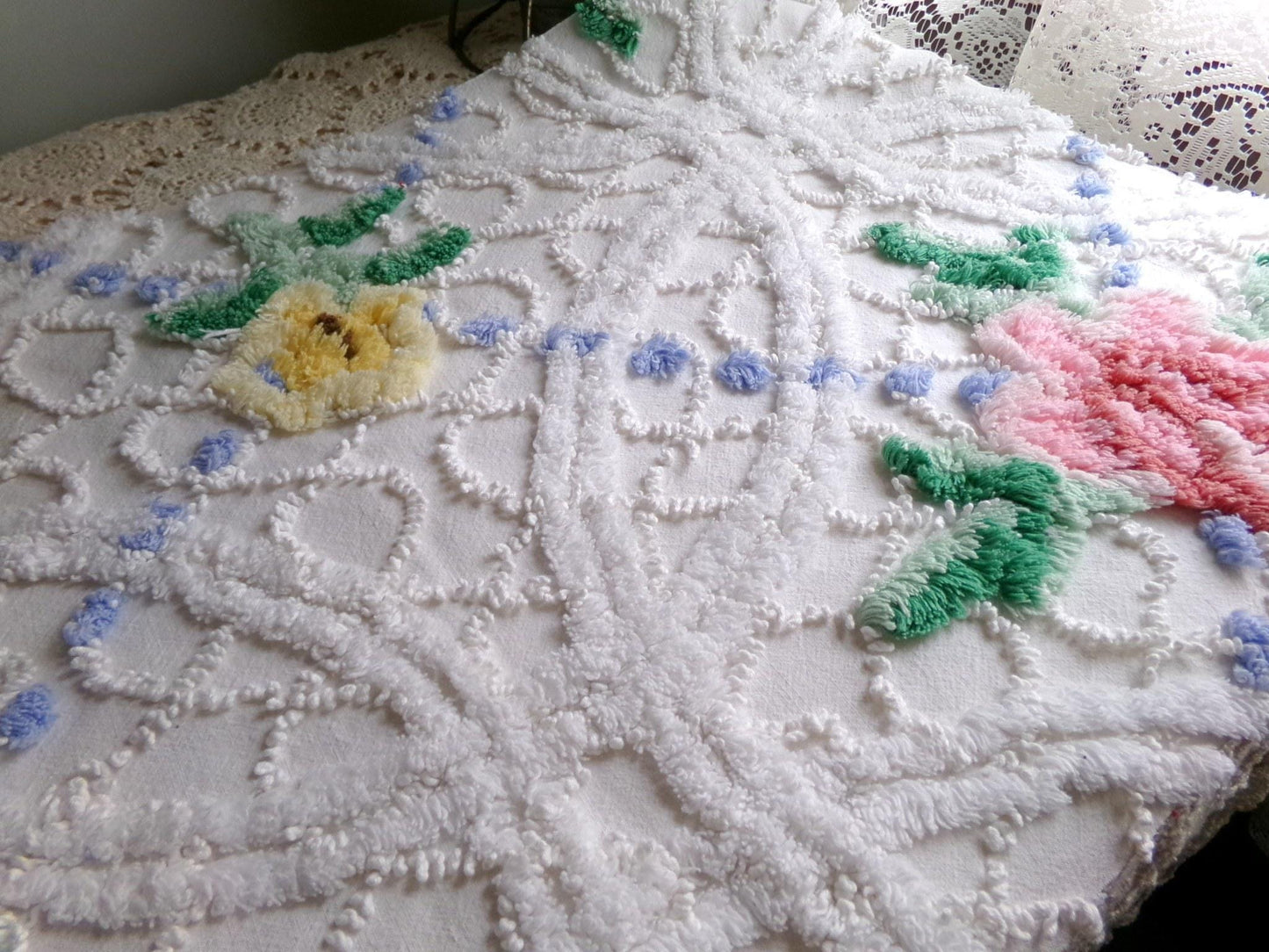 breezy rose floral fabric piece, vintage chenille country cottage style sewing material, 16" x 35" inch piece, white cotton