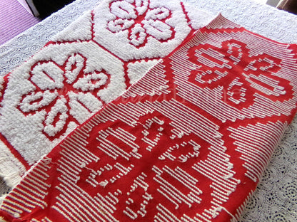 Festive Red Chenille Fabric in Vintage White Daisy Design, 19" x 26" Inch Piece, Unique Geometric Design, Ideal for Festive Crafts