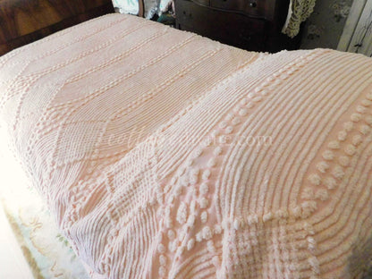 Graceful Waterfall Iced Peach Vintage 1940s Chenille Bedspread, Full Size, Cotton