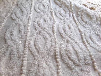 angelic infinity links vintage chenille fabric, lovely sewing material with great texture & presentation, 16" x 21" inch piece