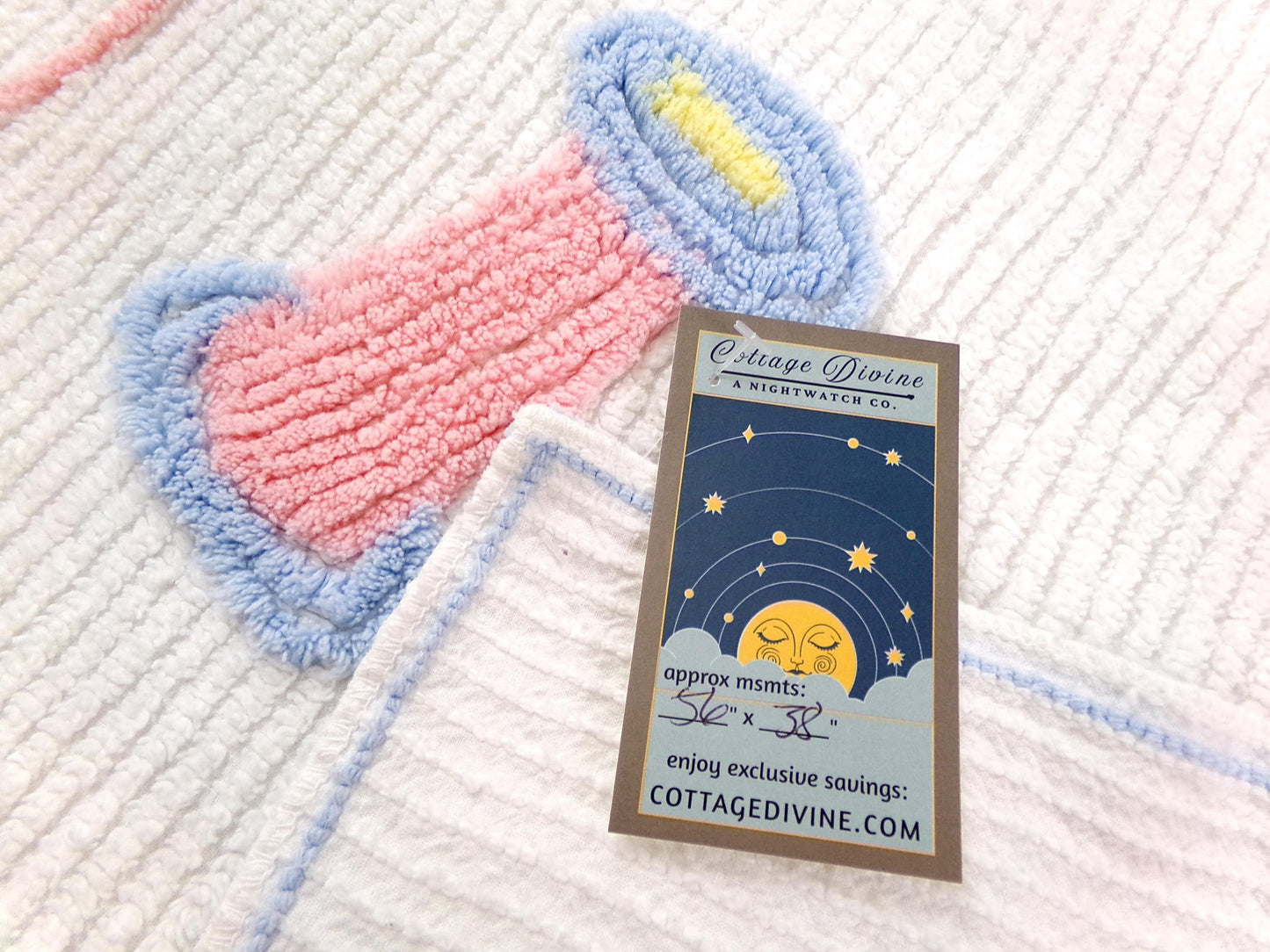 kitten vintage chenille coverlet, charming kitty cat chasing thread in pink, blue & white, cotton accent throw, 38"W x 56"L