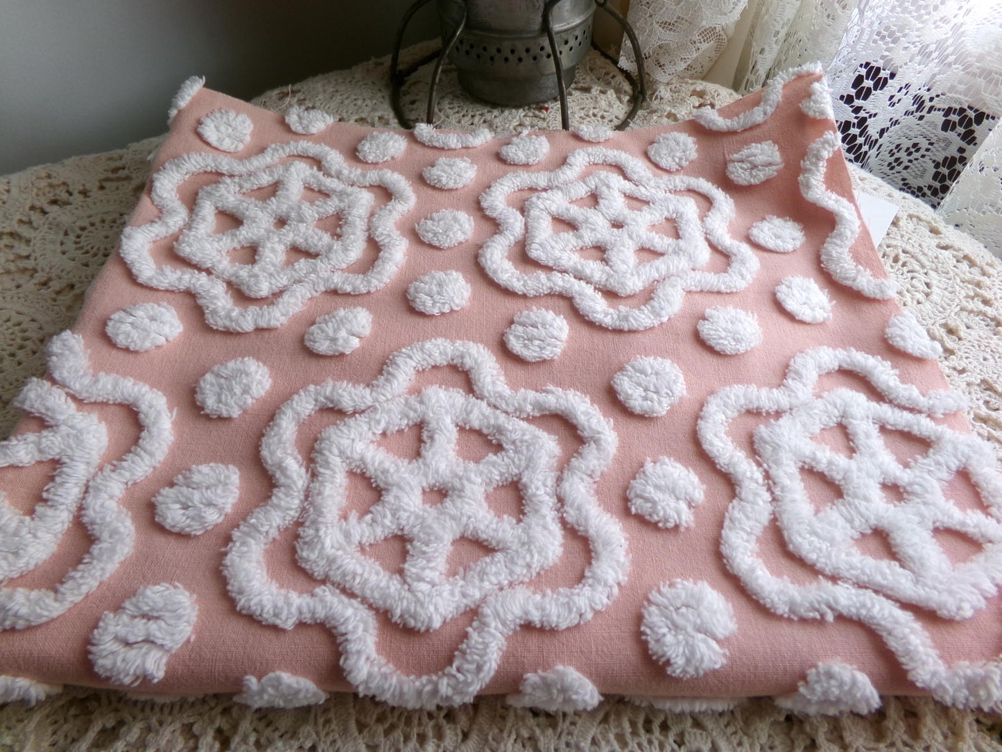 fairytale daisy dots vintage chenille fabric, beautiful white spoked daisies on rose pink cotton, 20" x 24" piece of sewing & quilt material