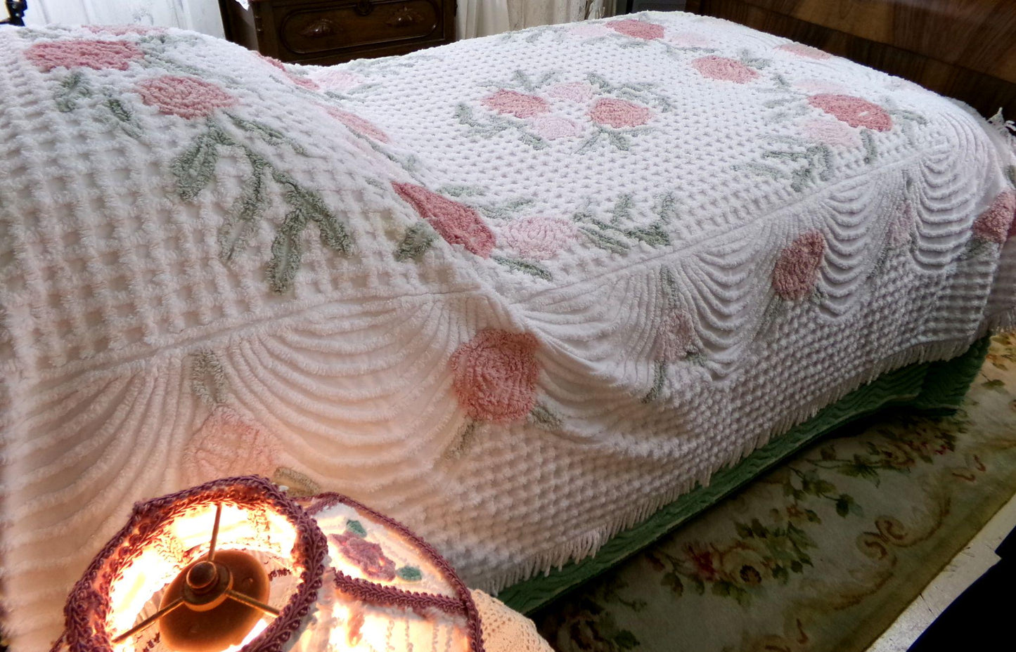 luxurious plush tufted chenille bedspread, muted natural roses, thick white grids, swags & accent fringe, vintage twin size cottage bedding