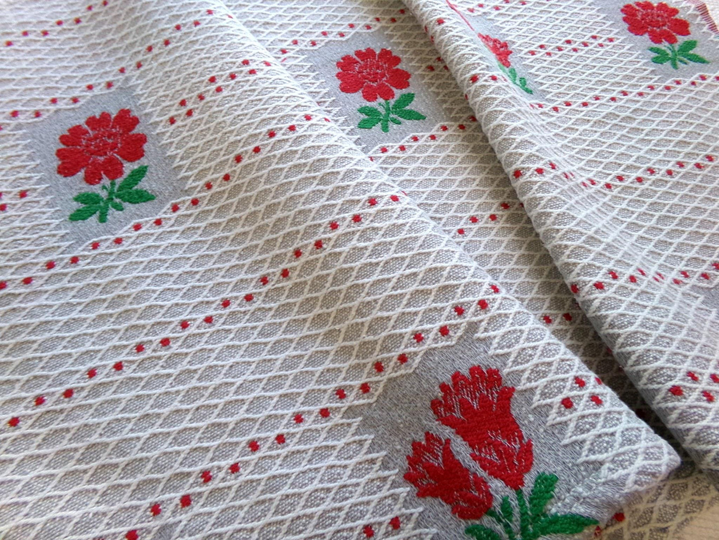 steel grey red floral vintage woven fabric, midcentury MCM reversible white lattice sewing material, 17" x 31" inch cut piece