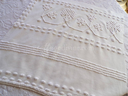 modern farmhouse white vintage chenille fabric, great design ideal for pillow covers, wall hanging, quilts, 23" x 23" piece sewing material