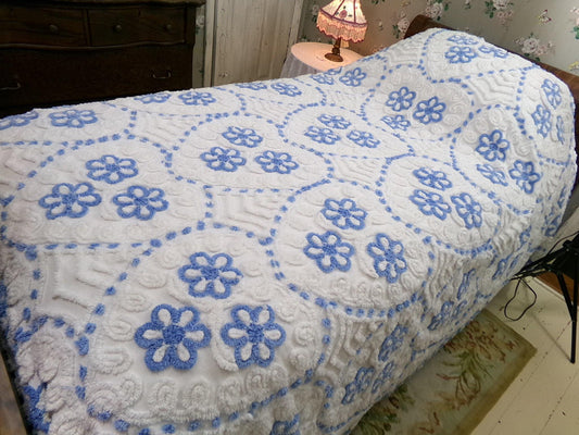 Vintage Full Size Blue White Heart Chenille Bedspread | Coastal Cottage Chic | 100% Cotton Shabby Chic Romantic Bedding | Farmhouse Decor