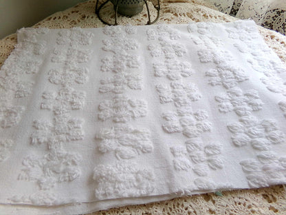Cute Chenille Fabric Shabby Daisy Print, vintage style versatile white sewing material, 18" x 26" inches