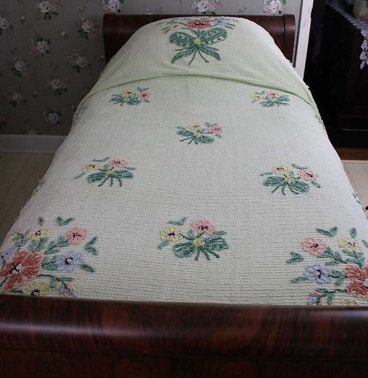Cottage Chic Vintage Chenille Bedspread, Spring Green Floral, Full Size Bedding