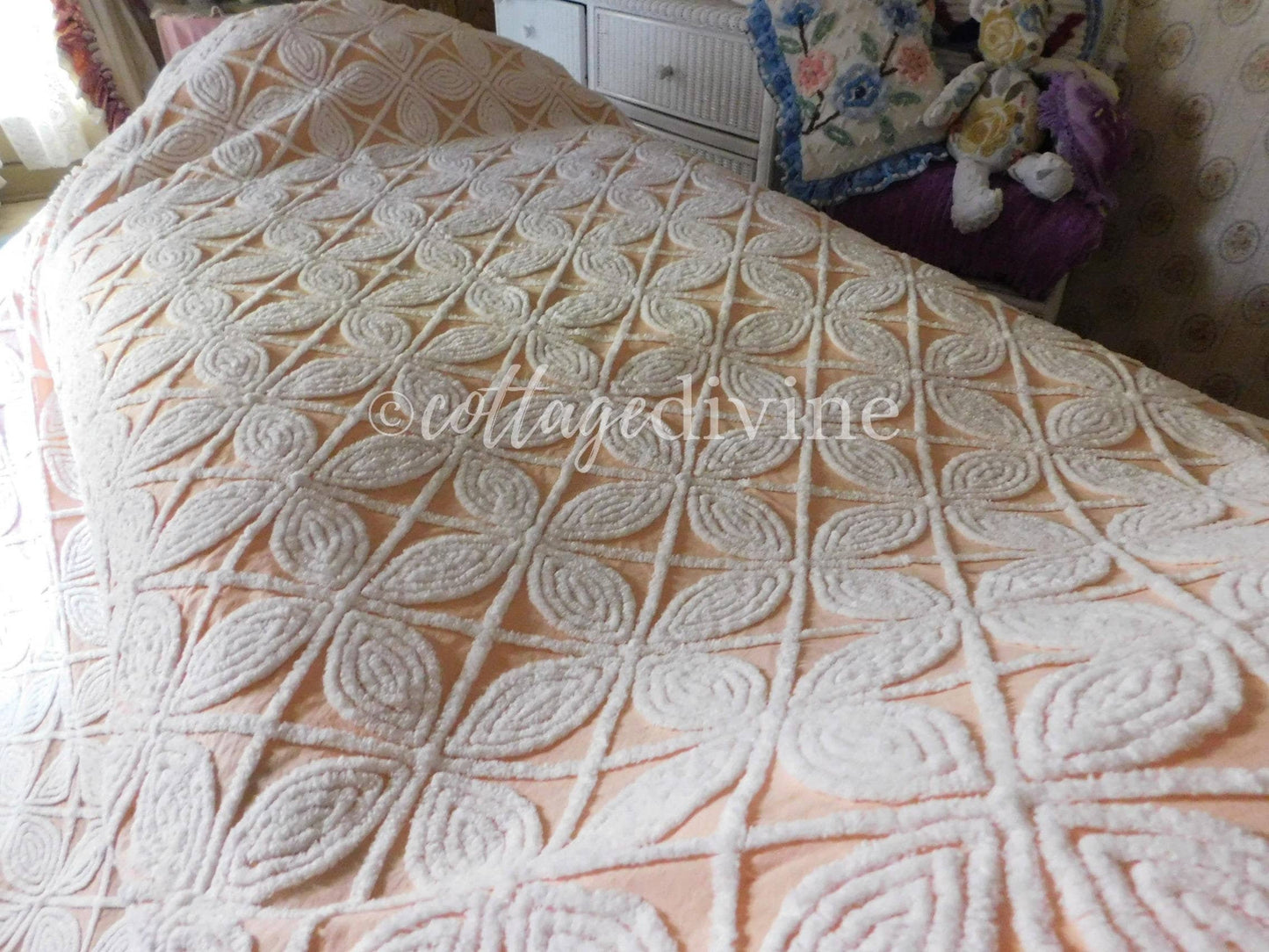 Spectacular Peach Bliss Large Floral Hofmann Vintage Chenille Bedspread, Full
