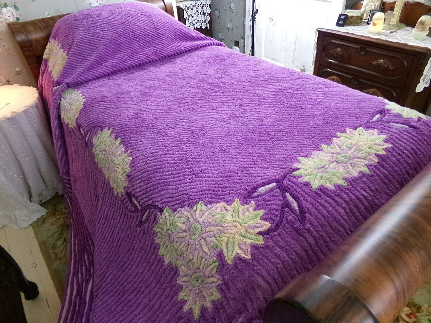 Plush Purple Passion Vintage Chenille Bedspread, Green Lily Floral Full Size Bedding