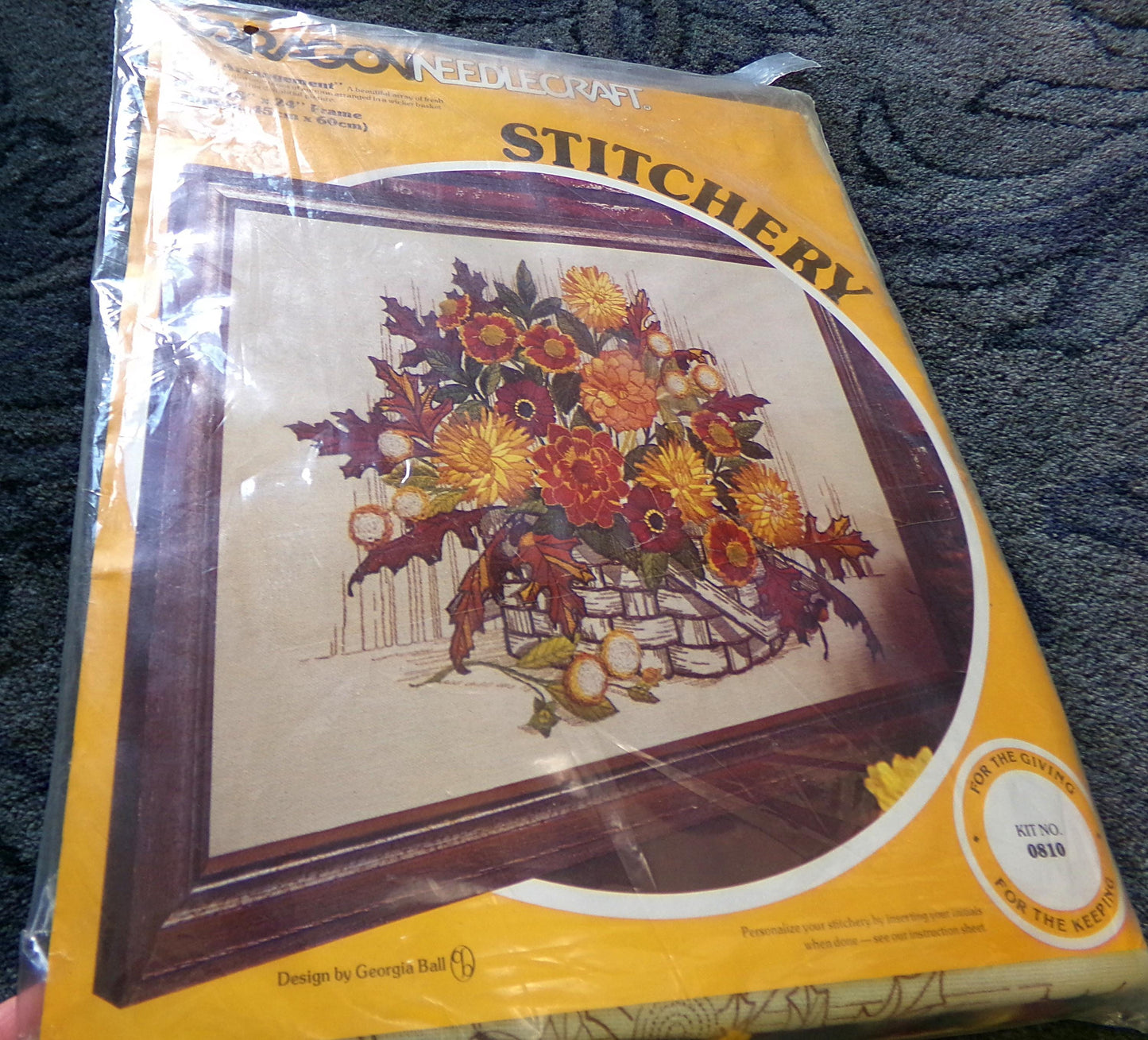 FALL ARRANGEMENT Vintage Floral Crewel Stitchery Kit, Boho Autumn Paragon 0810 Stitchery, Georgia Ball Design