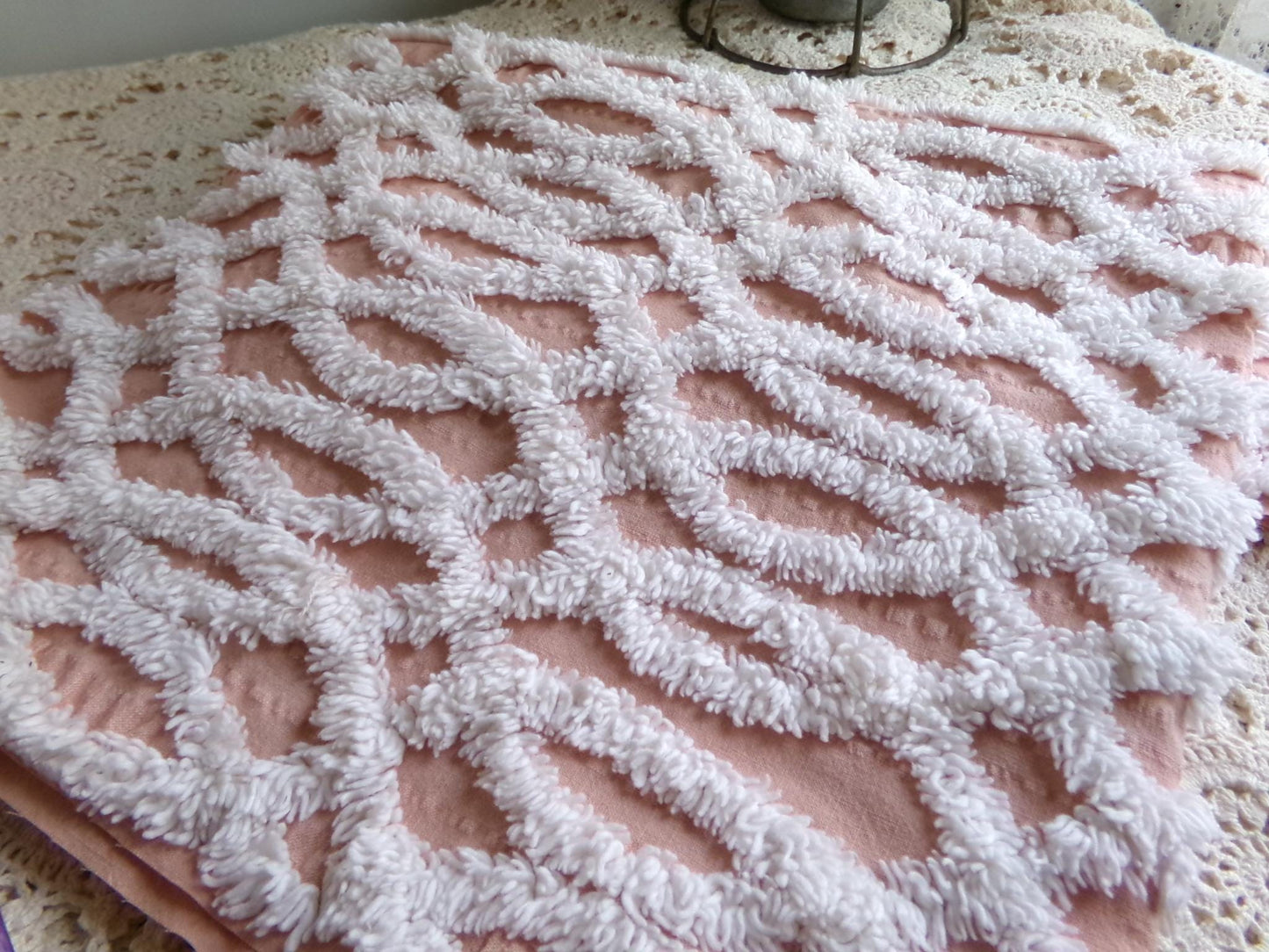plush white eternity link chenille fabric on peach cotton seersucker, 19" x 25" inch piece of sewing material
