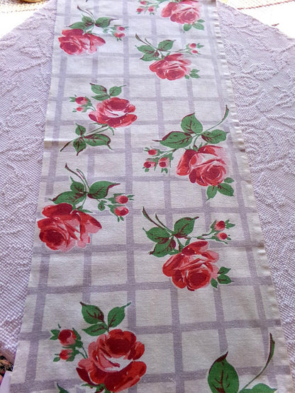 Romantic Lattice Rose Vintage Fabric Piece, Midcentury Style 14" x 31" inches for sewing material, upcycling, pc #1