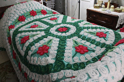 Dazzling Vintage Green Chenille Bedspread, Plush Cherry Pink Red Roses, Full Size
