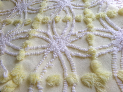 springtime yellow & white chenille fabric, vintage 27" x 21" inch piece of quilt material with fluffy pops, needletuft spider rings