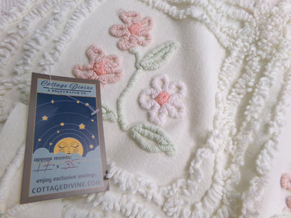 Baby Daisies Vintage Chenille Fabric, Adorable Split Floral Design, 17" x 35" Piece Quilt Sewing Material