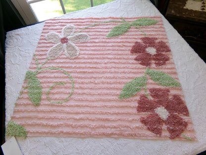 Rosy Pink Floral Vintage Chenille Fabric, Wideset Climbing Daisy Flower Design, 25" x 24" inch Piece of Cotton Sewing Material
