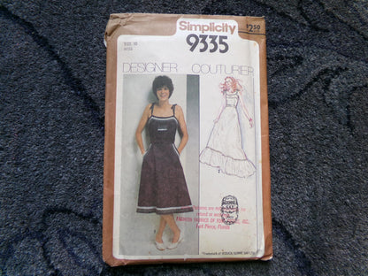 Simplicity Gunne Sax 9335 Vintage Sundress Prairie Peasant Dress Sewing Pattern, OOP, Miss Size 10