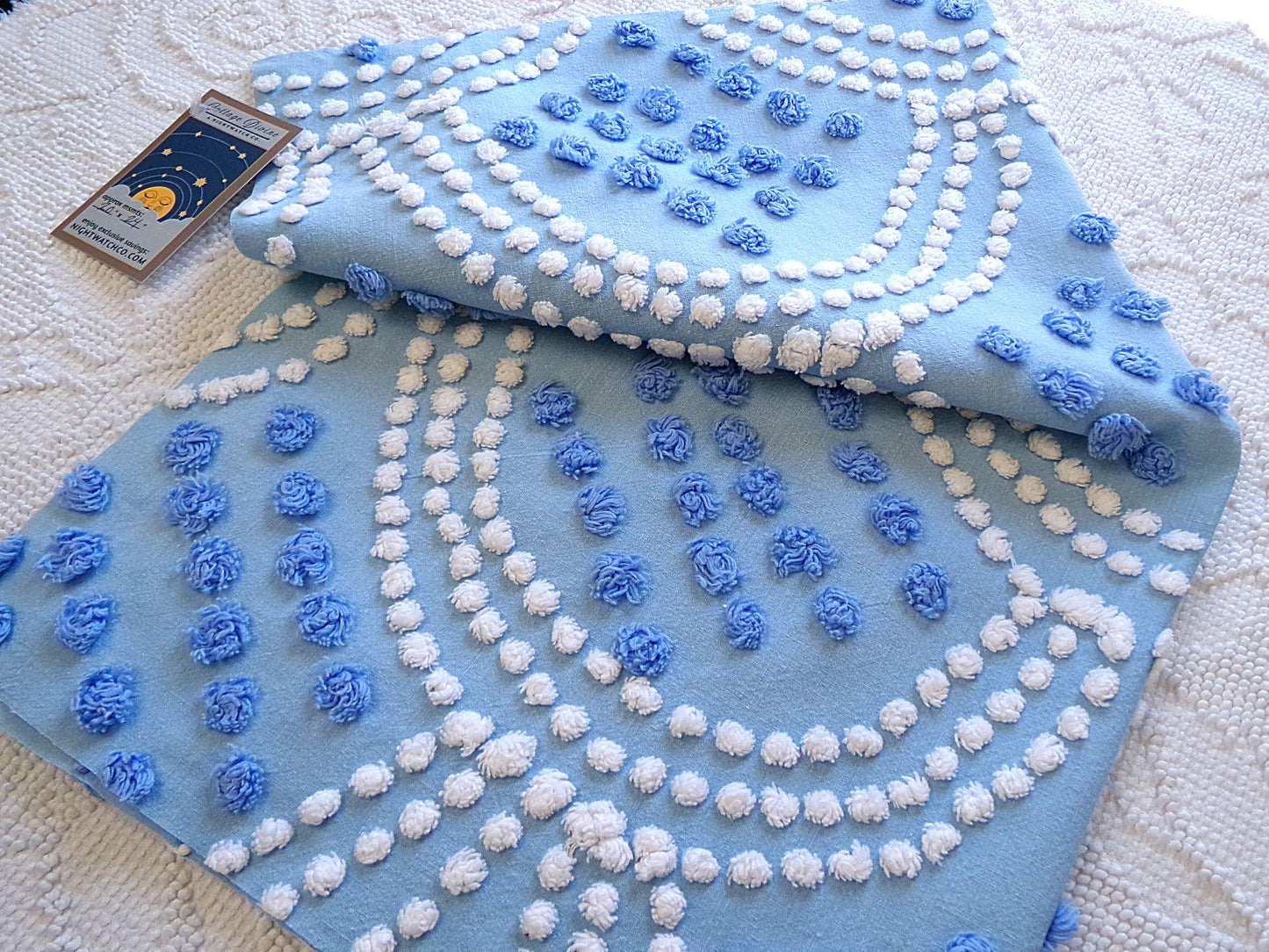 seashell pearls fabric, 20" x 24" inch piece cut from vintage chenille bedspread, beautiful blue & white scallop tufted design
