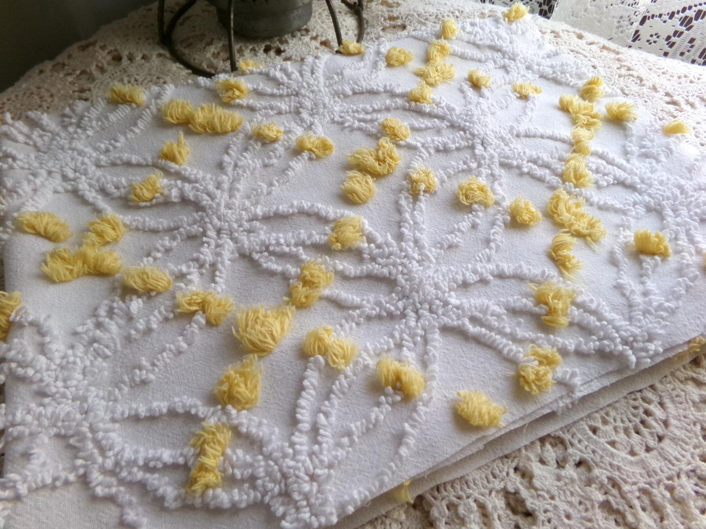 white chenille fabric with goldenrod yellow pops, vintage 18" x 24" inch piece of quilt material in traditional wedding ring designs