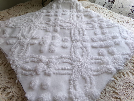 classic white vintage chenille fabric, versatile sewing material for quilting and crafts, 23" x 25" inch piece with wedding rings & pops