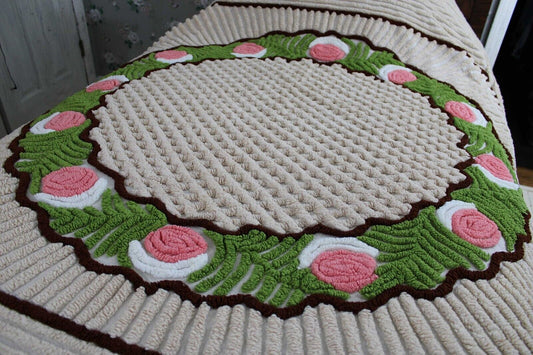 Shabby Sculpted Floral Cake Vintage Mocha Chenille Bedspread ACRYLIC TRICEL, Twin Sz