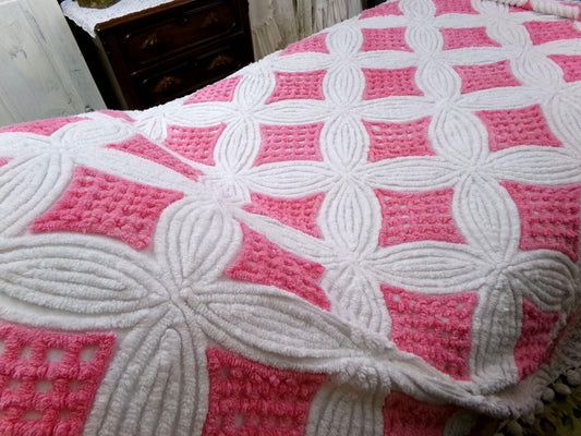 dreamy pink & white vintage chenille bedspread, waffle tufts in swirl flower petal design, pom pom trim, 100% plush cotton full size bedding