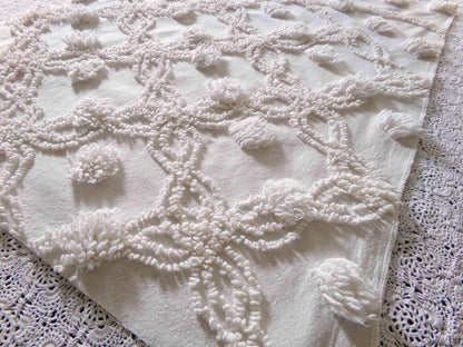 Fluffy Jumbo Pops Vintage Chenille Fabric, Shabby Chic Puffs, 21" x 25" inch Piece, Neutral Antique Cream for Pillows, Quilting