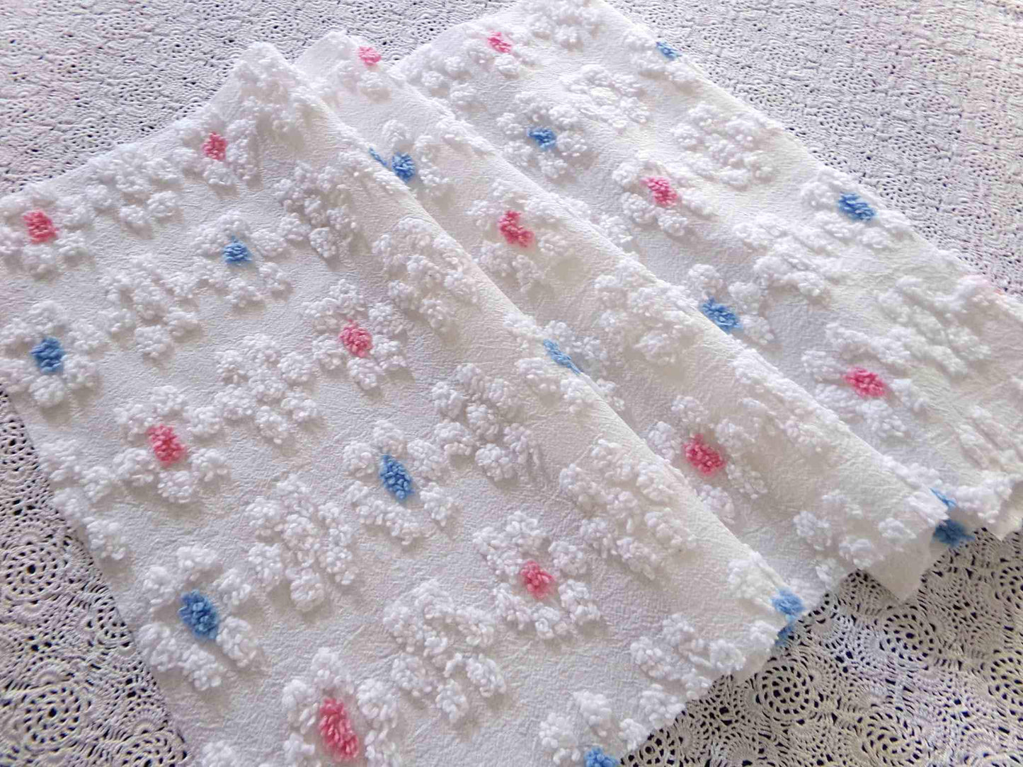 Cute Vintage Style Chenille Fabric, Y2K Daisy Pattern in White, Pink & Blue, 18" x 24" inch Piece, 100% Lightweight Cotton