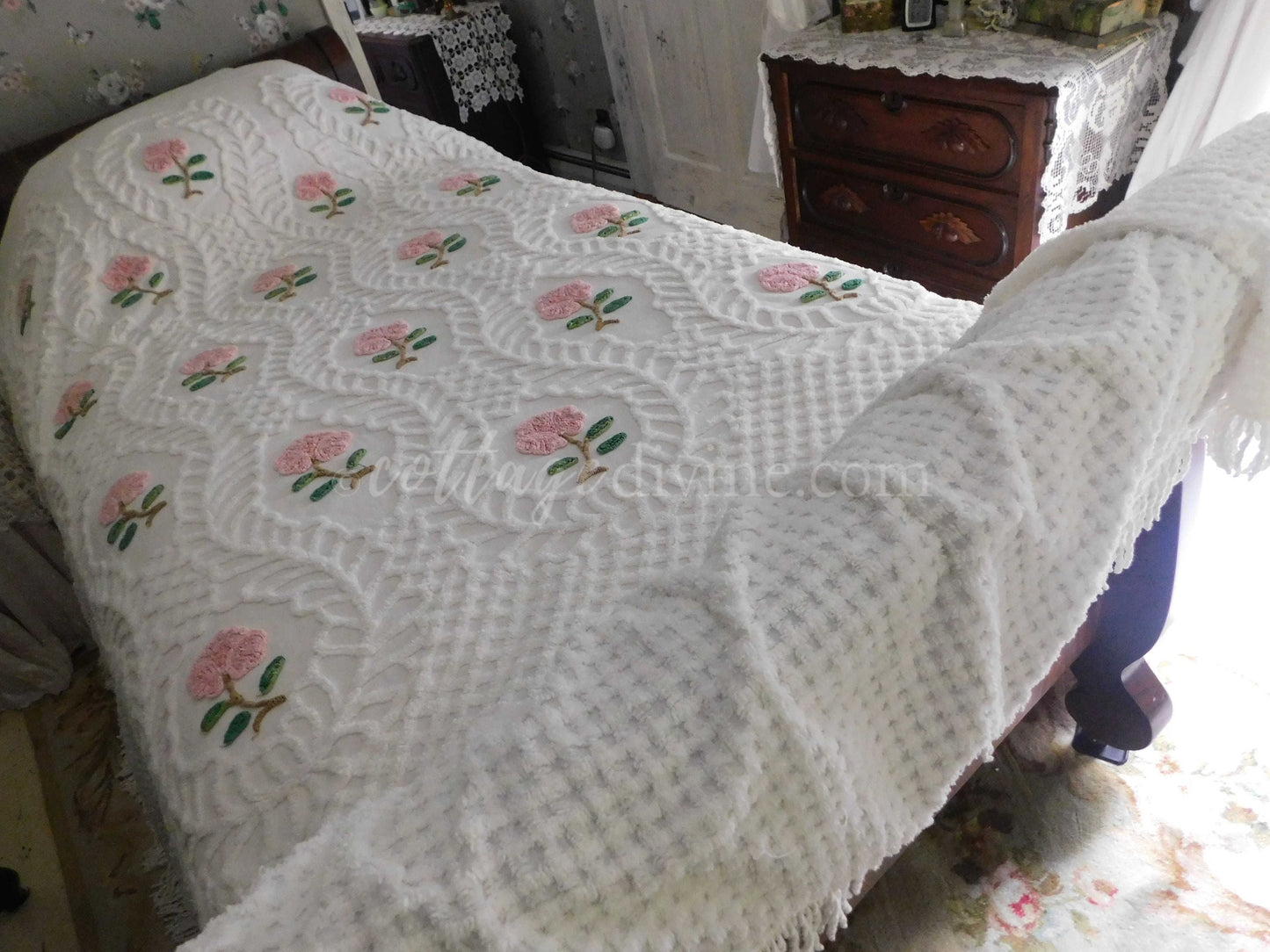 Heirloom Rose Vintage Chenille Bedspread, Full Size, JELDI AUSTRALIA, Cotton, Ruffled Skirt