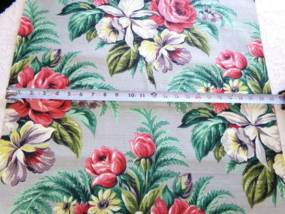 Botanical Vintage Barkcloth Fabric, Tropical Exotic Floral Print on Silvery Grey, 22" x 23" inches, Ideal Fabric Piece for Pillows